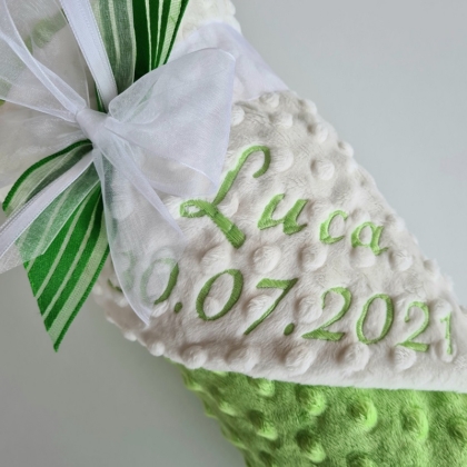 Off-White & Summer Green